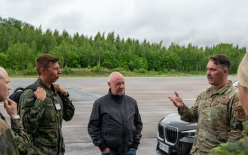 Finnish Air Force Personnel Meet US Airmen at Pirkkala