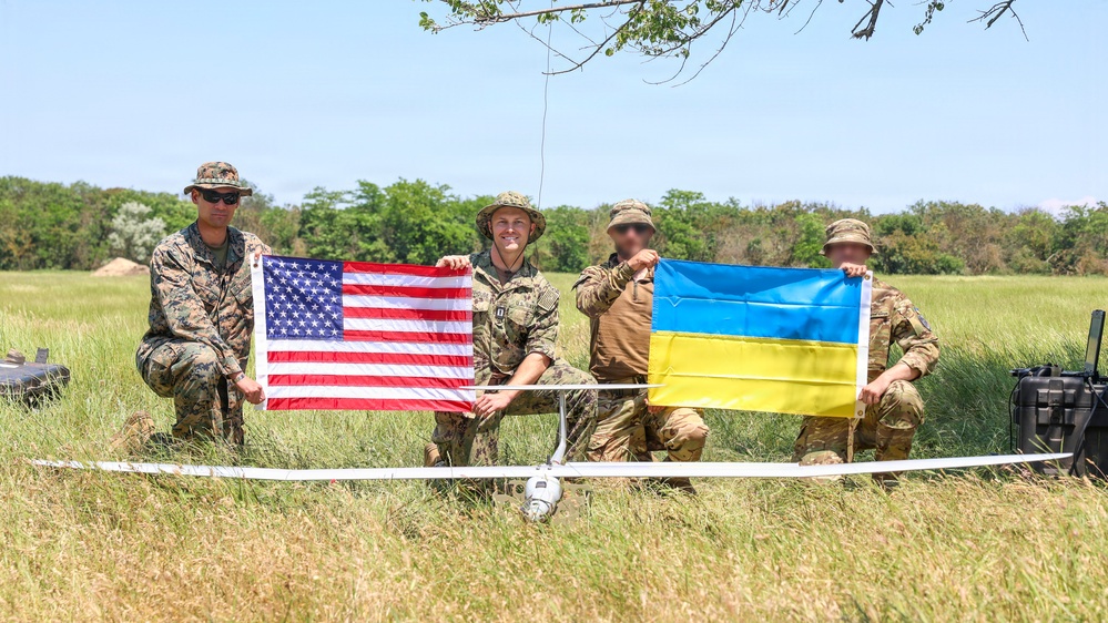 Ukrainian forces demonstrate unmanned aerial vehicle capabilities to U.S. Marines and Sailors during Sea Breeze 26