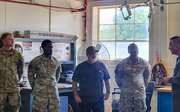89th AW commander recognizes 316th CES electricians for excellence