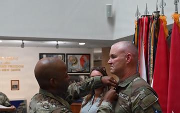 III Armored Corps bids farewell to deputy commander
