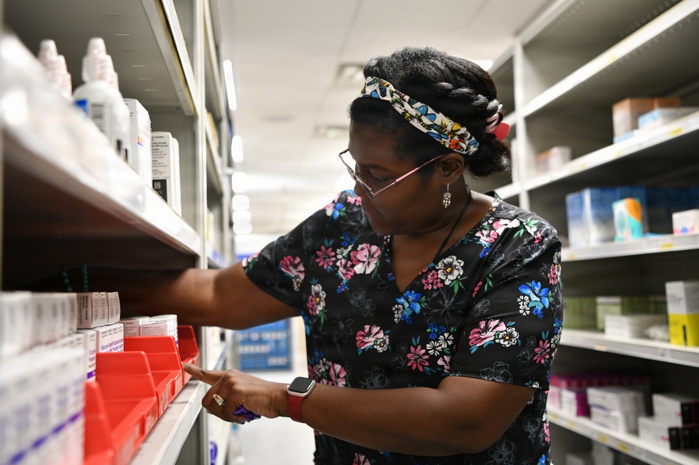 NMRTC Pensacola's Pharmacy Standard Operations Aboard Naval Hospital Pensacola May 18, 2026