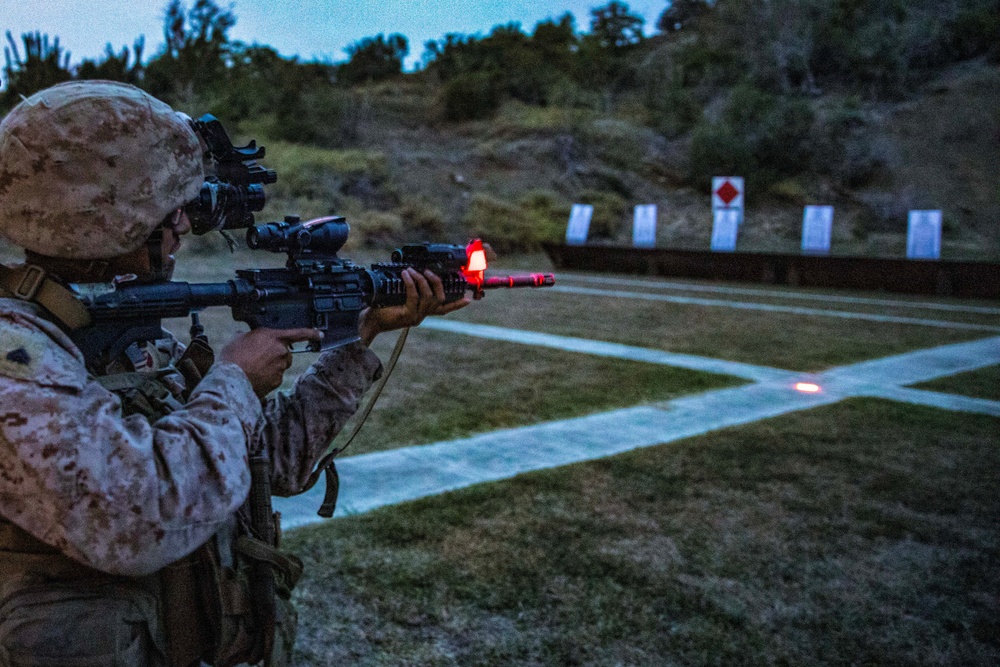 Joint Task Force Southern Guard Personnel Conduct Rifle Range and Casualty Evacuation Training at Guantanamo Bay