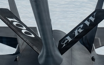 100 ARW bring the fuel to RAFL 26