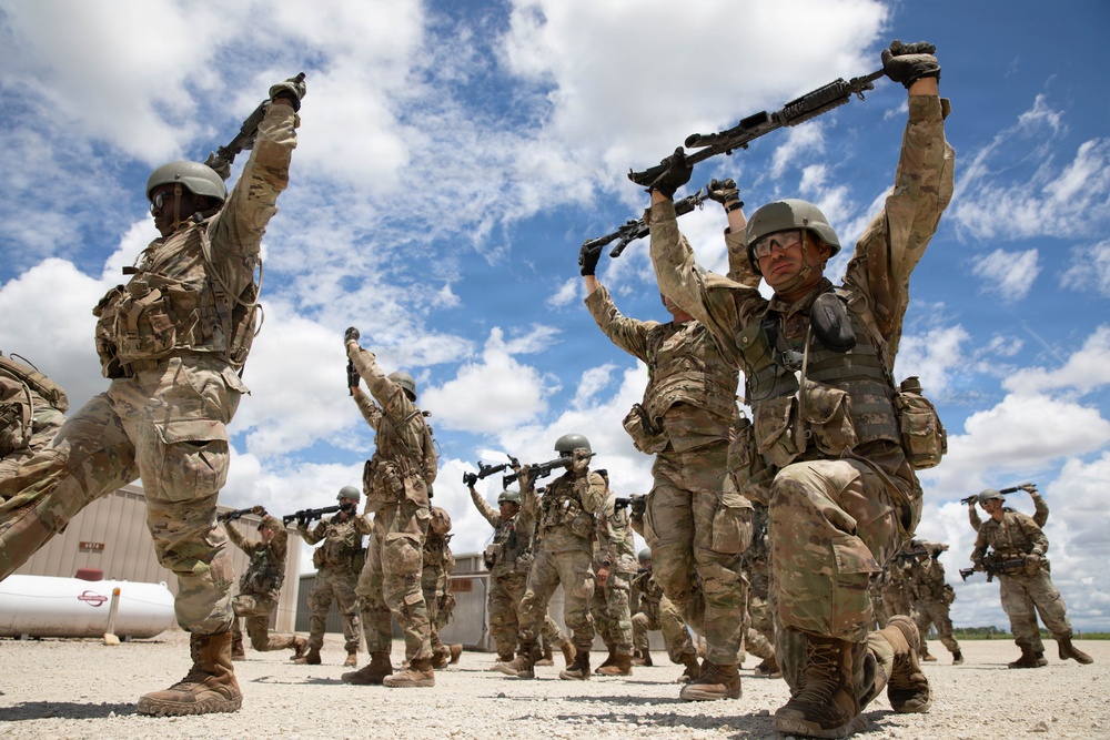 Officer candidates in phase 1 of the 1st Battalion, 235th Regiment Officer Candidate School