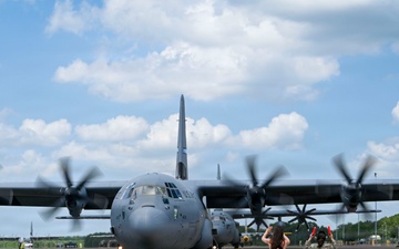 314th Airlift Wing celebrates Col. Marty Smith's Fini Flight