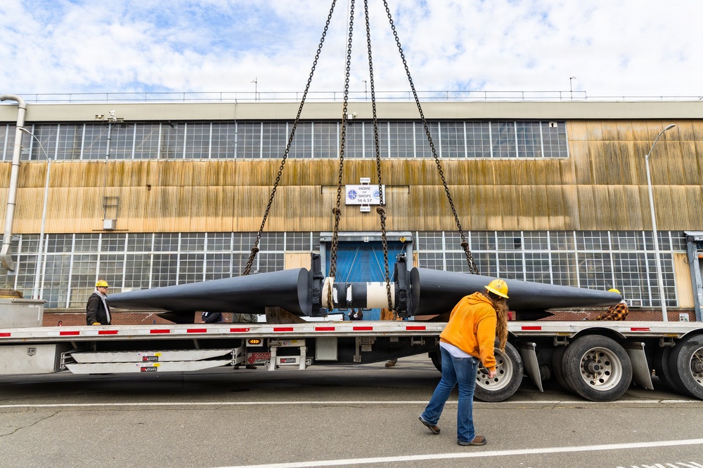 EX- USS Norfolk (SSN 714) Sail Lift