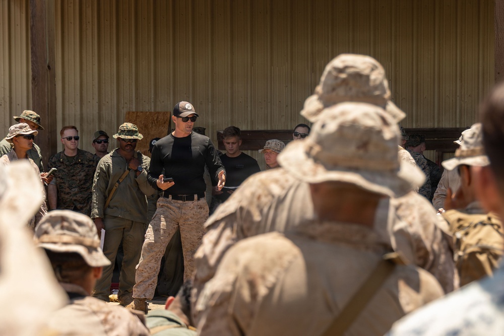 Marines with V2/5 and 1st LAR Conduct EOTG Mechanized Raid Course