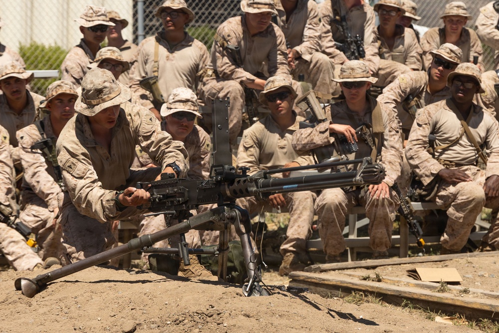 Marines with V2/5 and 1st LAR Conduct EOTG Mechanized Raid Course