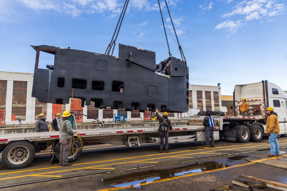 EX- USS Norfolk (SSN 714) Sail Lift