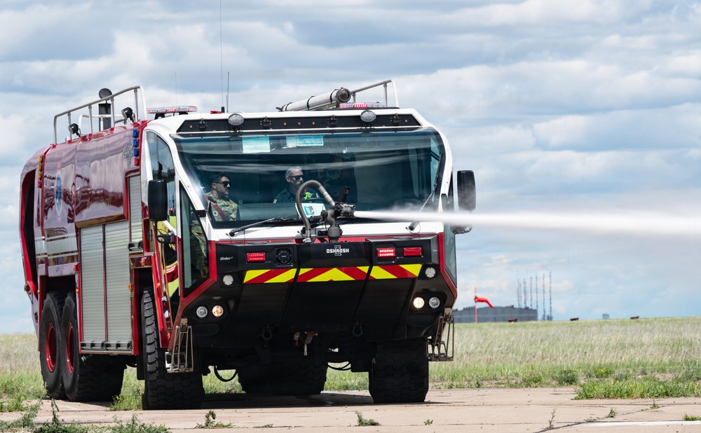 Montana National Guard firefighters strengthen interoperability through joint live-fire training