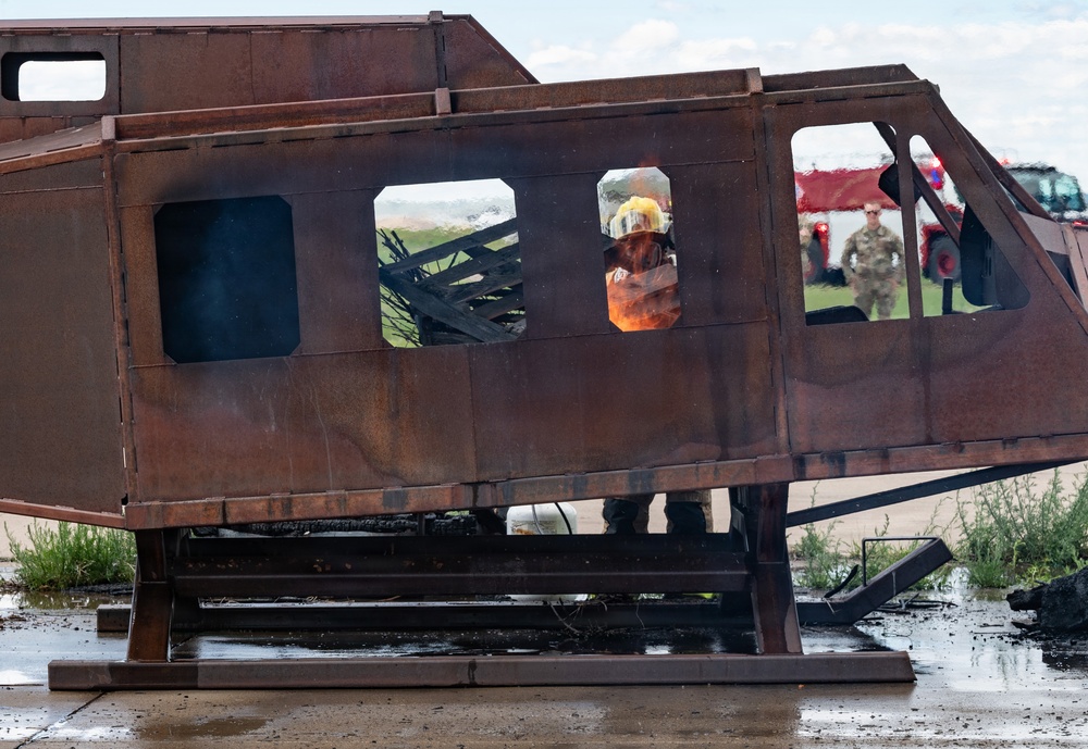 Montana National Guard firefighters strengthen interoperability through joint live-fire training