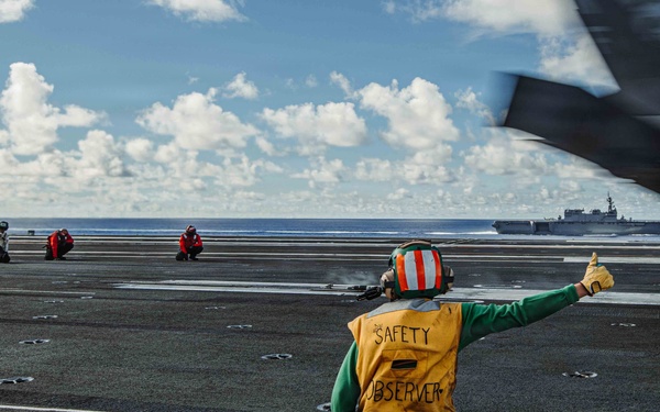 George Washington Conducts Operations with JMSDF