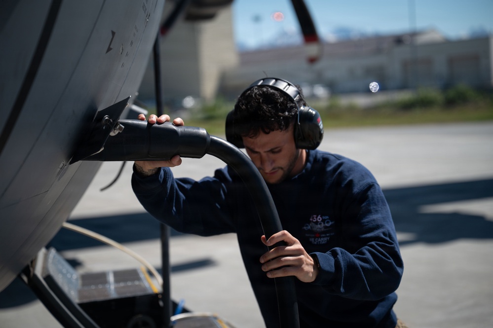 RCAF, U.S. conduct routine MX ops during RED FLAG-Alaska 26-2