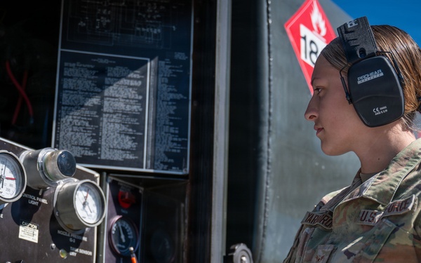 RCAF, U.S. conduct routine MX ops during RED FLAG-Alaska 26-2