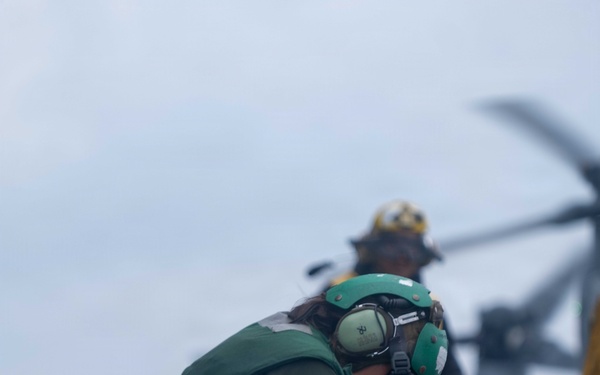 BOXARG Sailors, Marines Conduct Fast Rope Drills