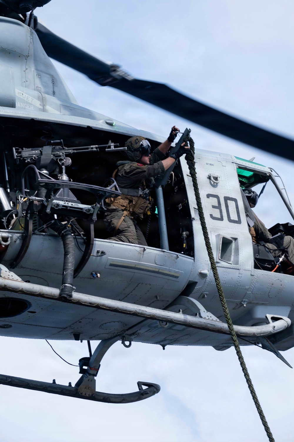 BOXARG Sailors, Marines Conduct Fast Rope Drills