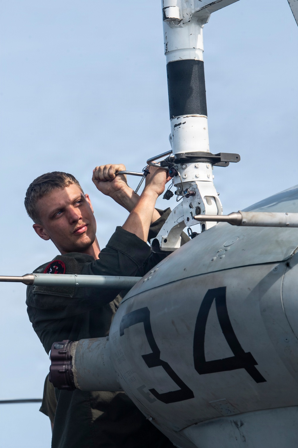 Boxer Sailors, 11th MEU Marines Conduct Aircraft Maintenance