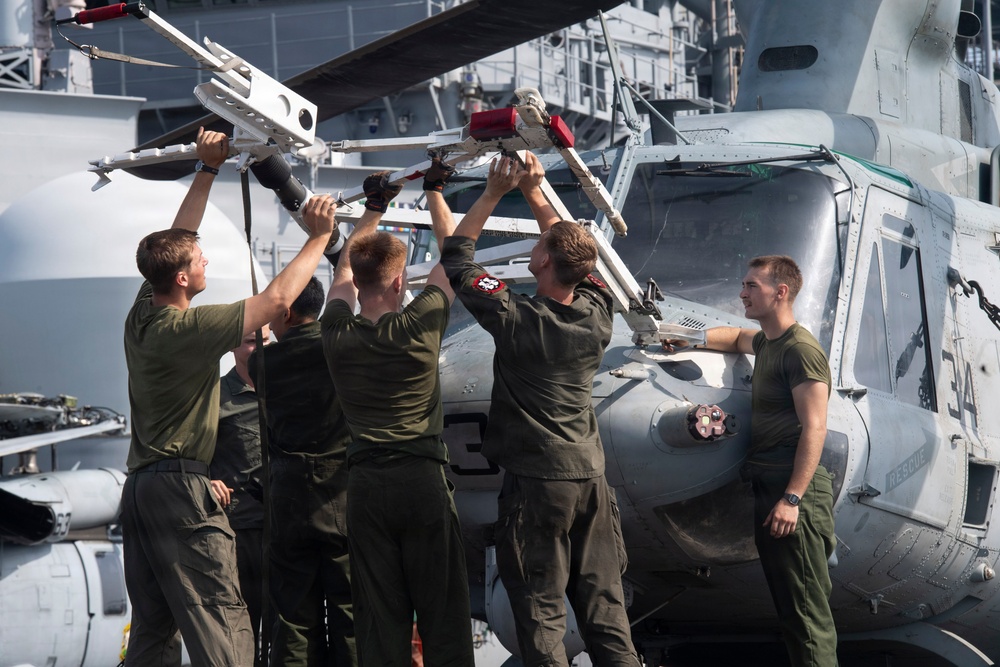 Boxer Sailors, 11th MEU Marines Conduct Aircraft Maintenance