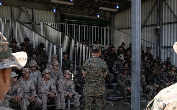 SMMC Ruiz visits Camp Lejeune