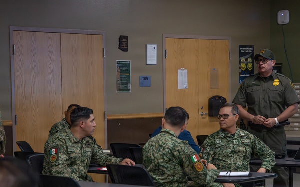 Lt. Gen. Fernando Colchado visits Douglas Border Patrol Station