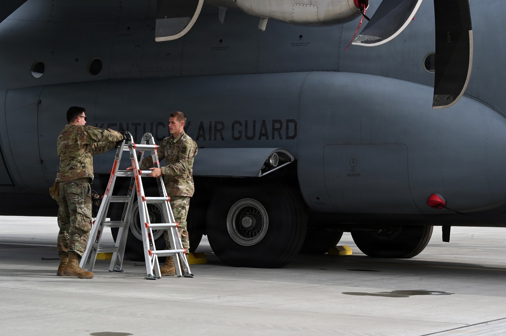 Kentucky Airmen, Danish Defence forces conduct bilateral training