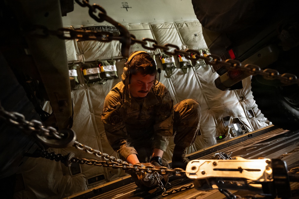 Kentucky Airmen, Danish Defence forces conduct downed pilot search-and-rescue exercise