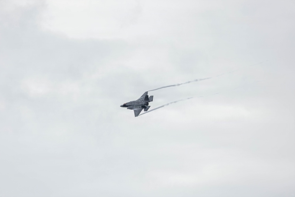 VMFA-224 and MWSS-272 conduct FARP operations in Finland