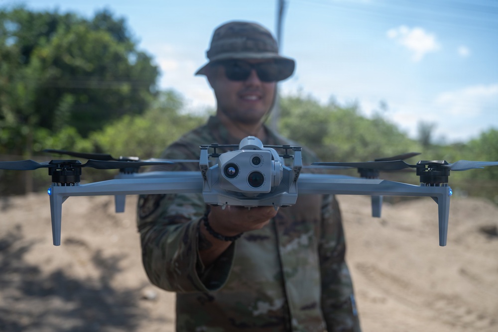 21st AEW showcases sUAS capabilities at Balikatan 2026