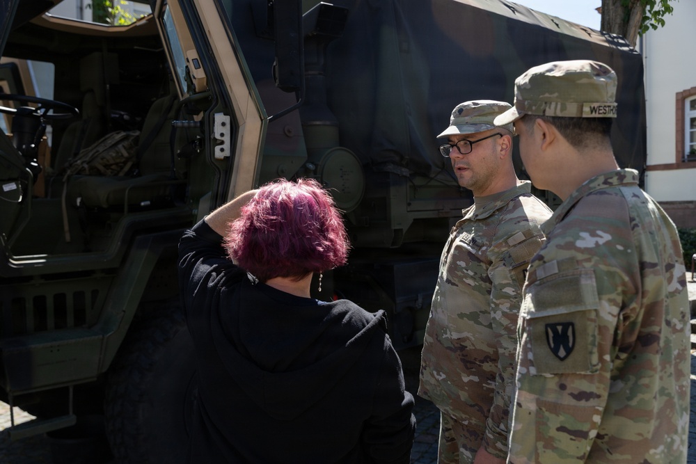 21st TSC supports German Veterans Day with a static display