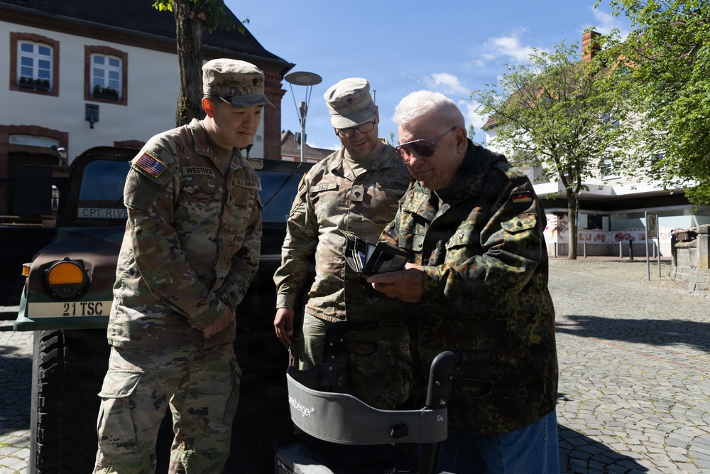 21st TSC supports German Veterans Day with a static display