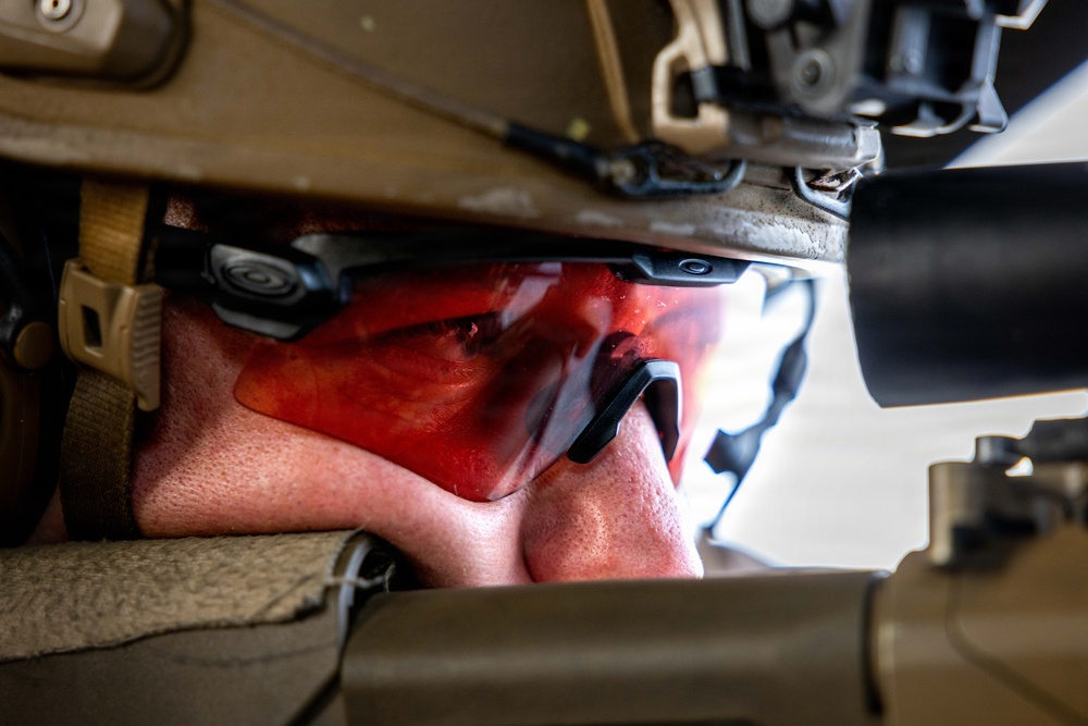 11th MEU Marines, Sailors Conduct Aerial Sniper Training Aboard USS Boxer