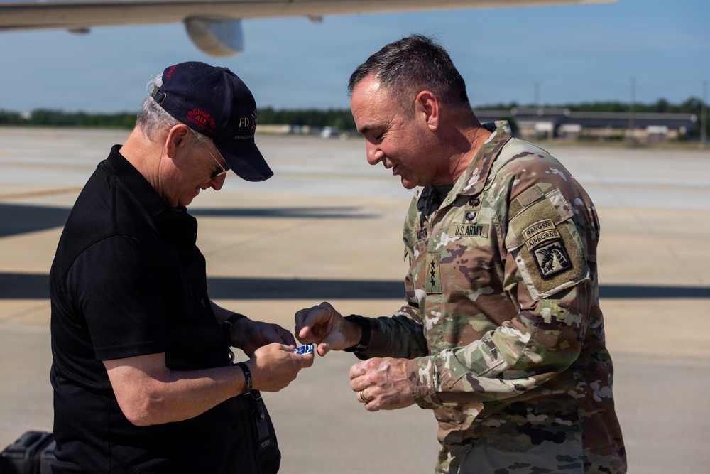 Gary Sinise and the Lt. Dan Band arrive at Fort Bragg