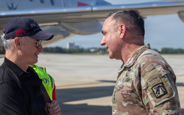 Gary Sinise and the Lt. Dan Band visit Fort Bragg