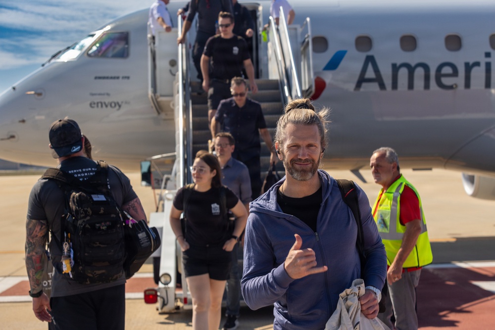 Gary Sinise and the Lt. Dan Band visit Fort Bragg
