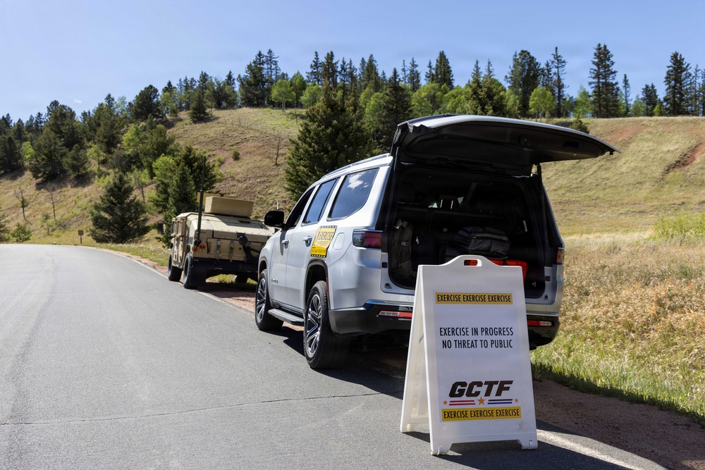 Soldiers, airmen validate readiness during FBI-led nuclear forensics exercise