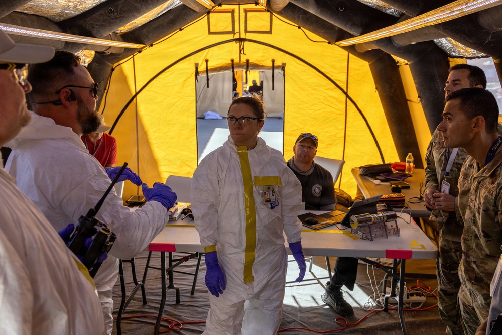 Soldiers, airmen validate readiness during FBI-led nuclear forensics exercise