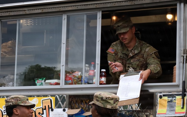 Soldiers Receive Meals from Culinary Outpost During Army Birthday Event
