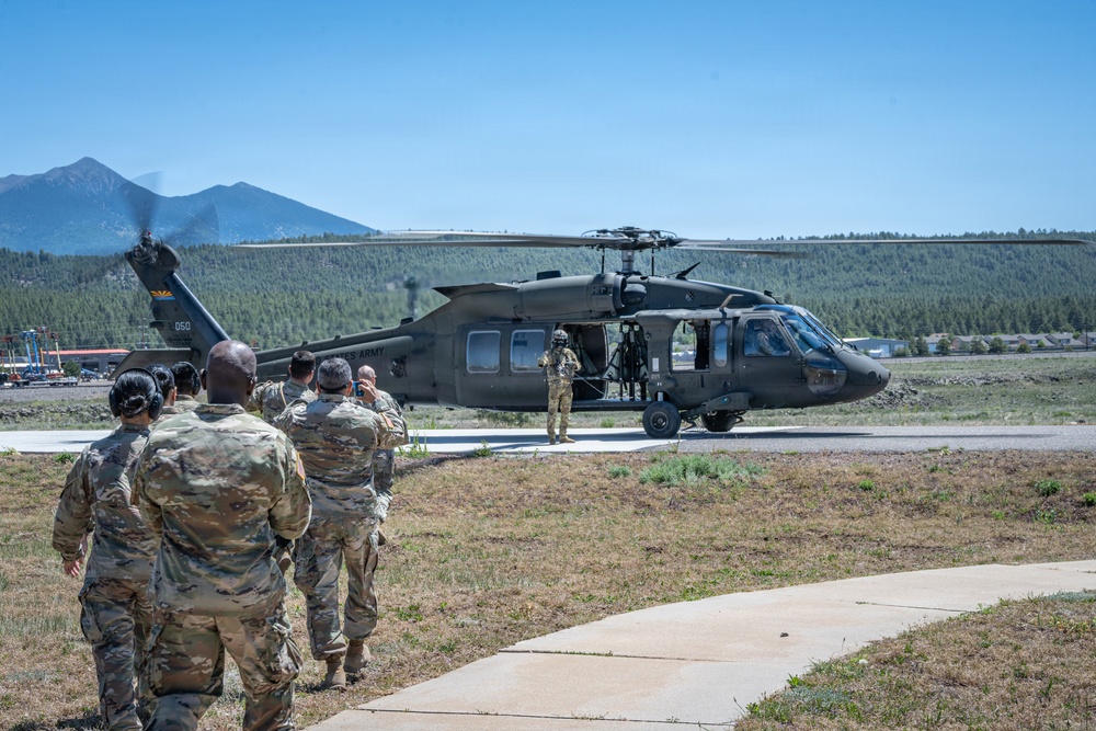 198th RSG Conducts Vertical Lift Exercise