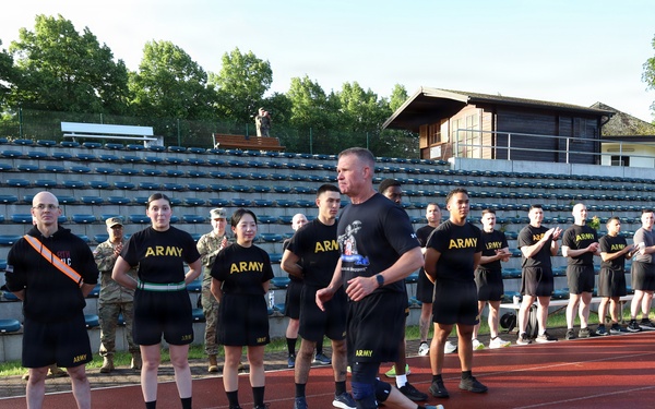 Soldiers Awarded Brigade Coins for Outstanding Performance