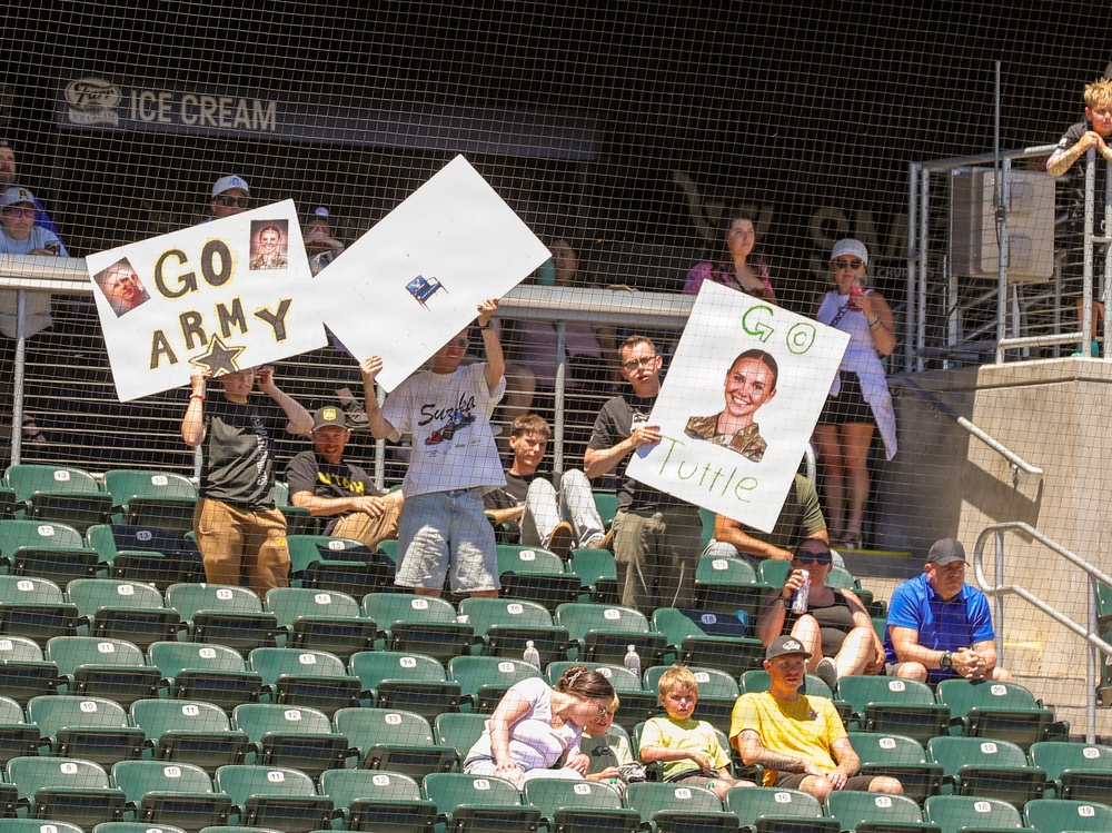 Fans Show Support for Army Soldier 'Tuttle' at Baseball Stadium