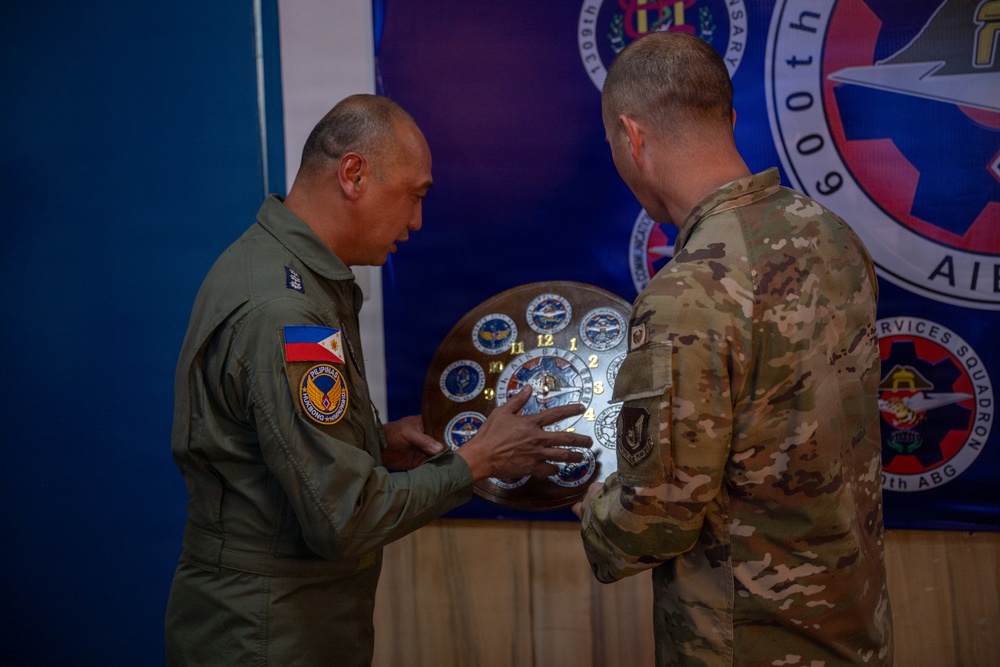 21st AEW bids farewell to PAF partners during leadership visits