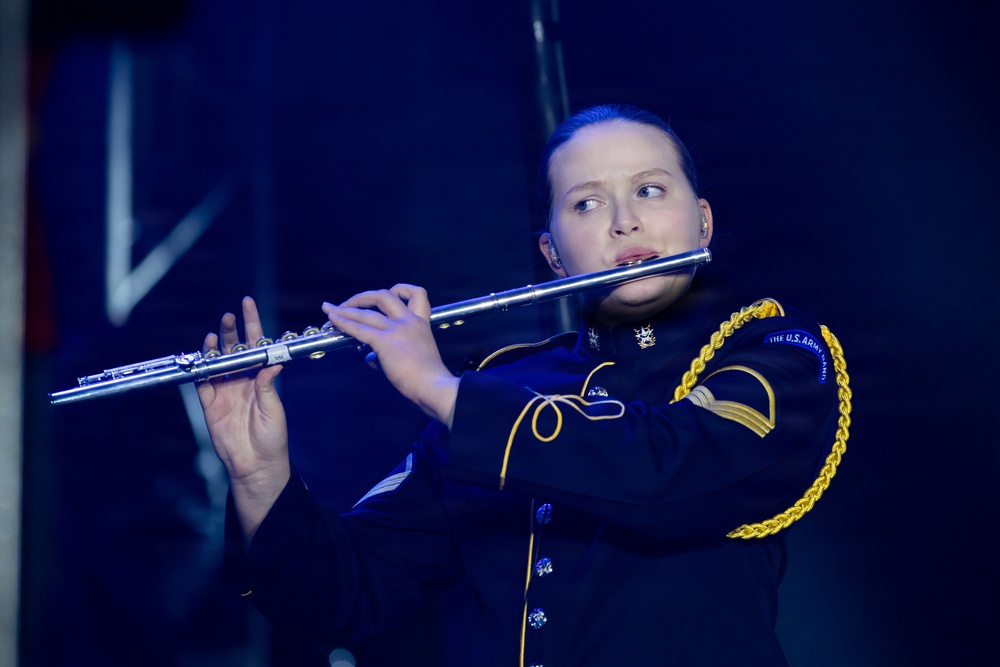 The U.S. Army Ceremonial Band performs with Zac Brown Band at Freedom 250 Fan Fest