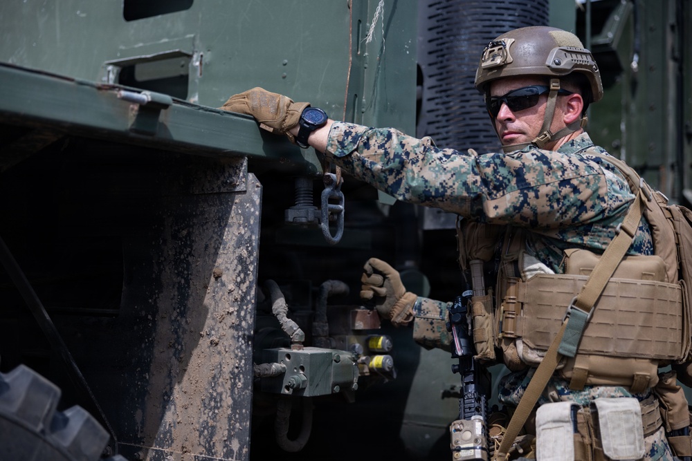 U.S. Marines conduct vehicle recovery drills in Baltic Sea
