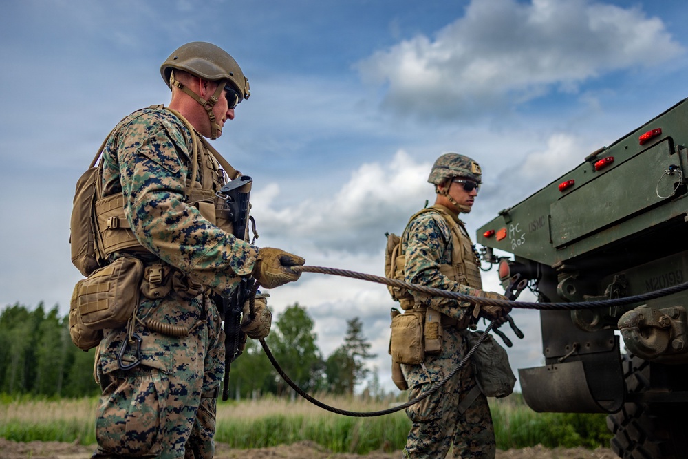 U.S. Marines conduct vehicle recovery drills in Baltic Sea