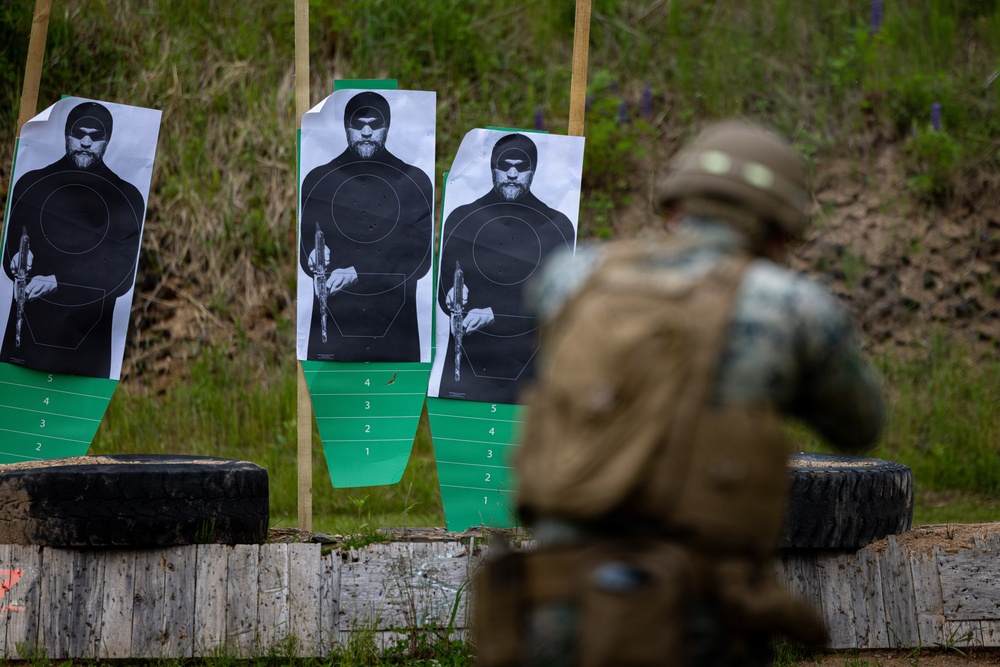 U.S. Marines conduct rifle ranges in Baltic Sea