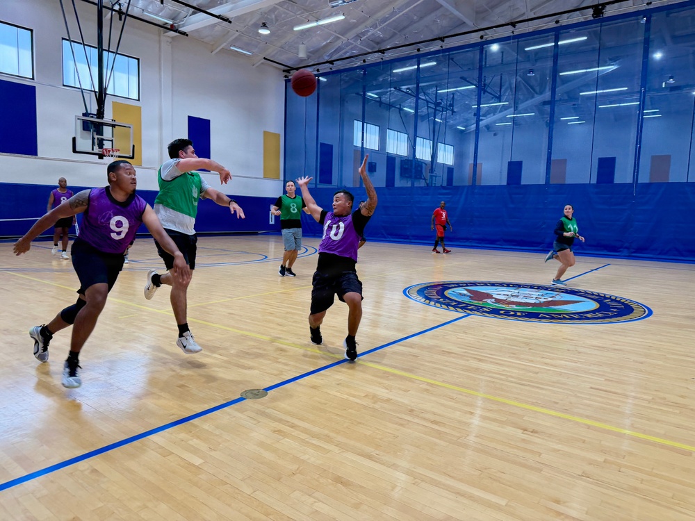 United States, Australia, Pacific Island partners participate in team sport