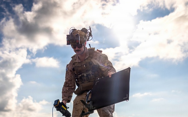 11th MEU Marines Conduct Downed sUAS Response Training Aboard USS Boxer