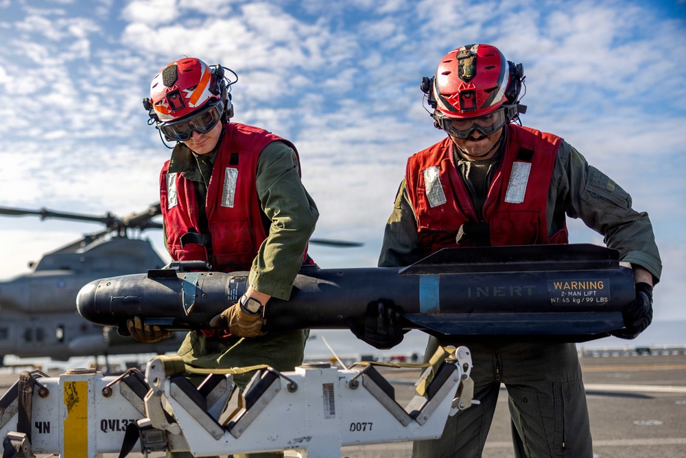 11th MEU Marines, Sailors Conduct Flight Operations Aboard USS Boxer