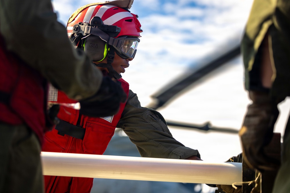 11th MEU Marines, Sailors Conduct Flight Operations Aboard USS Boxer