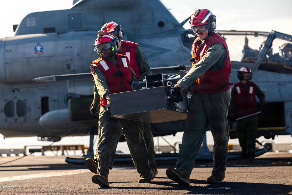 11th MEU Marines, Sailors Conduct Flight Operations Aboard USS Boxer